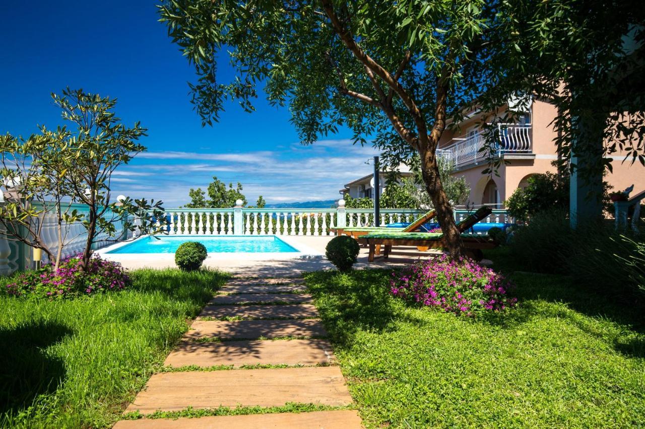 Apartments Bionda Сень Екстер'єр фото