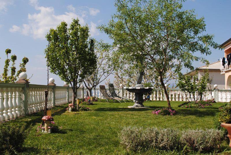 Apartments Bionda Сень Екстер'єр фото